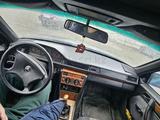 Mercedes-Benz E 230 1992 года за 550 000 тг. в Усть-Каменогорск – фото 3
