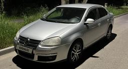 Volkswagen Jetta 2007 года за 3 700 000 тг. в Алматы – фото 2