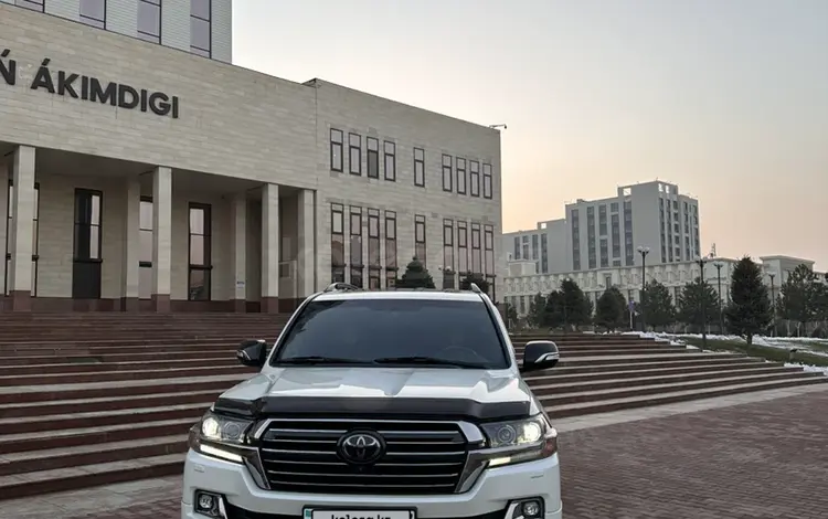 Toyota Land Cruiser 2017 года за 38 500 000 тг. в Шымкент