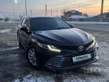 Toyota Camry 2018 года за 13 000 001 тг. в Астана