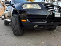 Volkswagen Touareg 2005 года за 6 300 000 тг. в Алматы