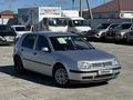 Volkswagen Golf 2002 года за 3 250 000 тг. в Атырау – фото 2