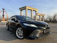 Toyota Camry 2019 года за 17 800 000 тг. в Алматы