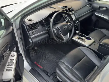 Toyota Camry 2014 года за 8 700 000 тг. в Алматы – фото 20