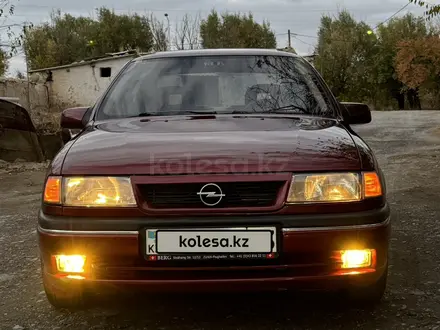 Opel Vectra 1994 года за 2 400 000 тг. в Туркестан – фото 3