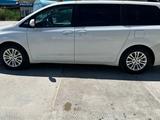 Toyota Sienna 2015 года за 11 100 000 тг. в Актау – фото 2