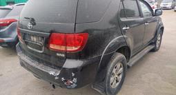 Toyota Fortuner 2007 годаүшін5 800 000 тг. в Алматы – фото 3