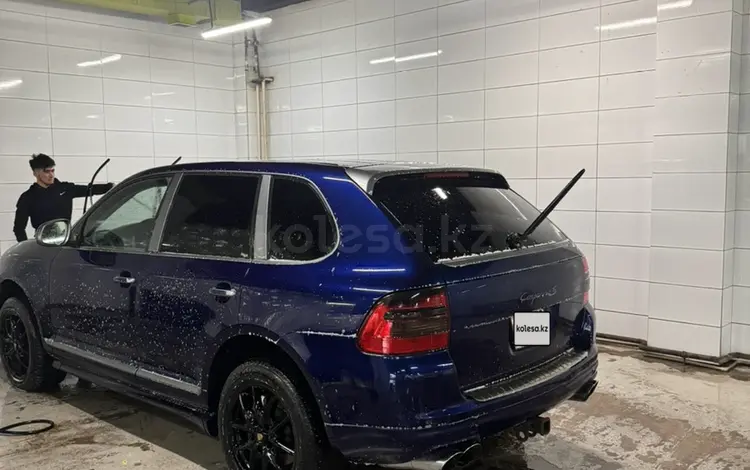 Porsche Cayenne 2006 года за 4 000 000 тг. в Астана