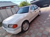 Mercedes-Benz C 200 1994 года за 1 800 000 тг. в Алматы