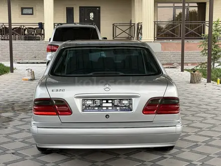 Mercedes-Benz E 280 2000 года за 4 500 000 тг. в Тараз – фото 18