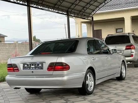 Mercedes-Benz E 280 2000 года за 4 500 000 тг. в Тараз – фото 28