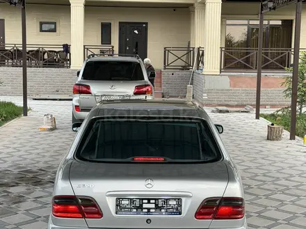 Mercedes-Benz E 280 2000 года за 4 500 000 тг. в Тараз – фото 27
