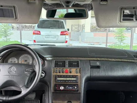 Mercedes-Benz E 280 2000 года за 4 500 000 тг. в Тараз – фото 32
