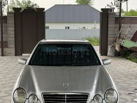 Mercedes-Benz E 280 2000 года за 4 500 000 тг. в Тараз – фото 34