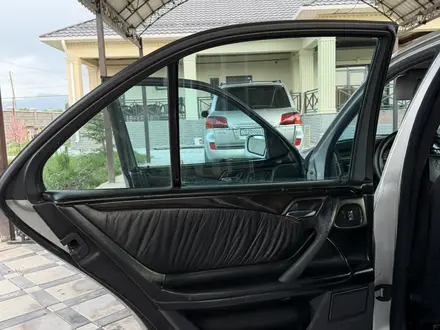 Mercedes-Benz E 280 2000 года за 4 500 000 тг. в Тараз – фото 37