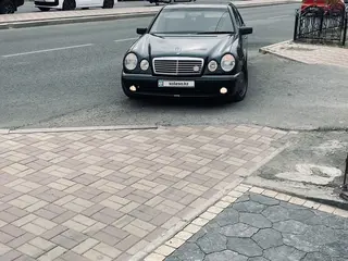 Mercedes-Benz E 55 AMG