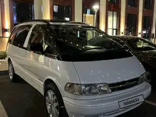 Toyota Estima, 1999