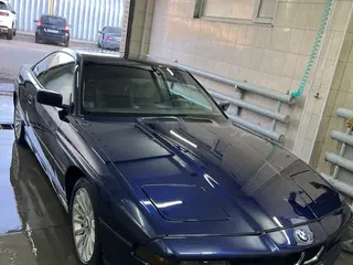 BMW 8 Series, 1993