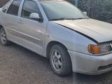 Volkswagen Polo 2001 года за 1 200 000 тг. в Алматы – фото 2