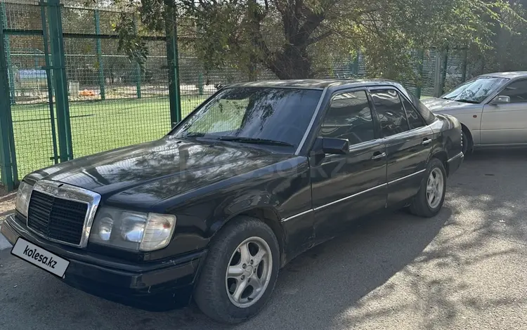 Mercedes-Benz E 220 1993 года за 1 600 000 тг. в Жезказган
