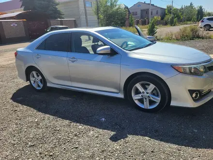 Toyota Camry 2014 года за 12 000 000 тг. в Караганда