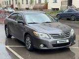 Toyota Camry 2010 года за 6 680 000 тг. в Астана