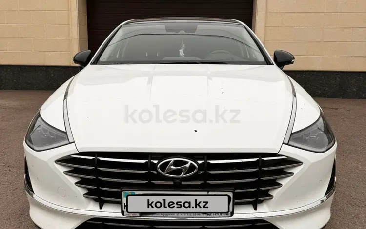Hyundai Sonata 2021 года за 13 500 000 тг. в Караганда
