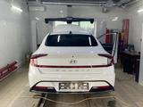 Hyundai Sonata 2021 года за 13 500 000 тг. в Караганда – фото 3