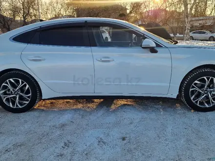 Hyundai Sonata 2022 года за 11 000 000 тг. в Астана – фото 28