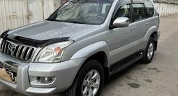 Toyota Land Cruiser Prado 2007 года за 13 480 000 тг. в Алматы – фото 3