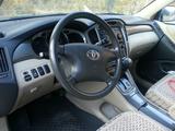 Toyota Highlander 2003 года за 6 500 000 тг. в Алматы – фото 3