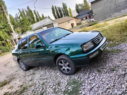 Volkswagen Vento 1995 года за 1 700 000 тг. в Шымкент – фото 7