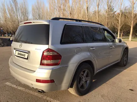 Mercedes-Benz GL 450 2006 года за 5 800 000 тг. в Астана – фото 3