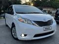 Toyota Sienna 2013 годаfor10 800 000 тг. в Алматы