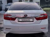 Toyota Camry 2012 годаfor9 500 000 тг. в Алматы – фото 2