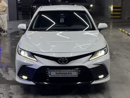 Toyota Camry 2021 года за 14 500 000 тг. в Шымкент – фото 27