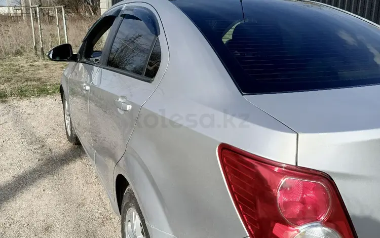 Chevrolet Aveo 2015 годаүшін2 800 000 тг. в Алматы