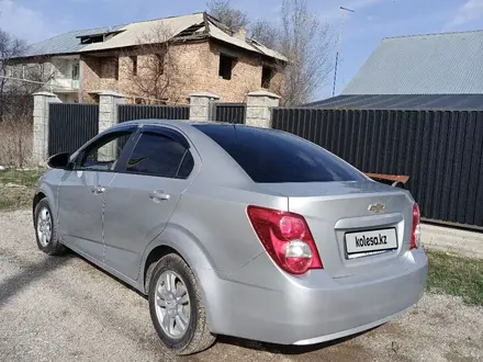 Chevrolet Aveo 2015 года за 2 800 000 тг. в Алматы – фото 11
