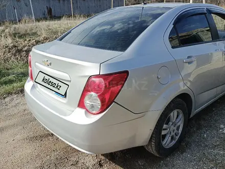 Chevrolet Aveo 2015 года за 2 800 000 тг. в Алматы – фото 13