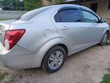 Chevrolet Aveo 2015 года за 2 800 000 тг. в Алматы – фото 2