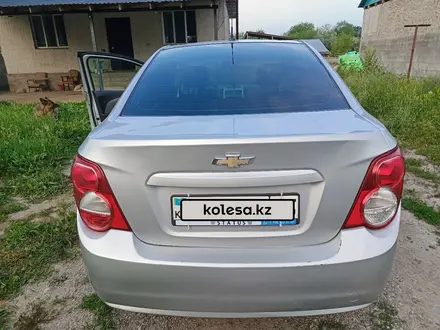 Chevrolet Aveo 2015 года за 2 800 000 тг. в Алматы – фото 3
