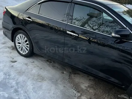 Toyota Camry 2015 года за 11 000 000 тг. в Шымкент – фото 4