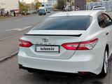 Toyota Camry 2019 годаүшін11 300 000 тг. в Астана – фото 2