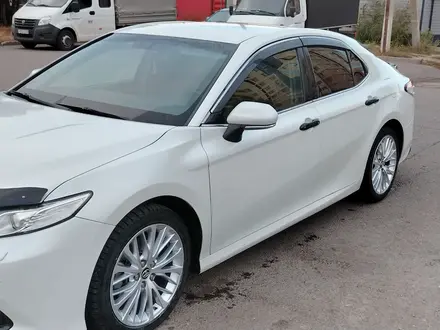 Toyota Camry 2019 года за 12 000 000 тг. в Астана – фото 4