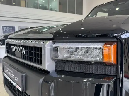Toyota Land Cruiser Prado Comfort+ 2025 года за 32 490 000 тг. в Актобе – фото 12