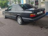 Mercedes-Benz E 200 1992 годаүшін1 700 000 тг. в Талдыкорган – фото 4