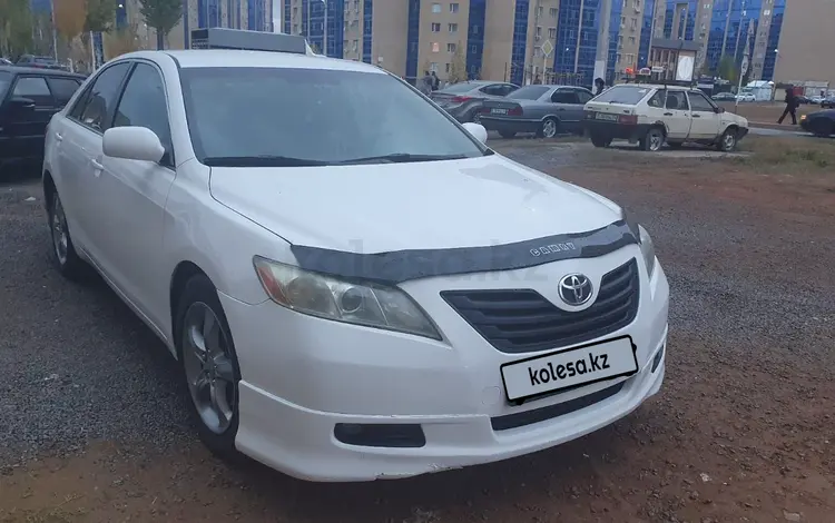 Toyota Camry 2007 годаүшін5 500 000 тг. в Актобе