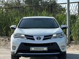 Toyota RAV4 2014 годаүшін9 300 000 тг. в Астана