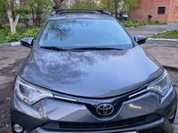 Toyota RAV4 2018 года за 13 900 000 тг. в Усть-Каменогорск