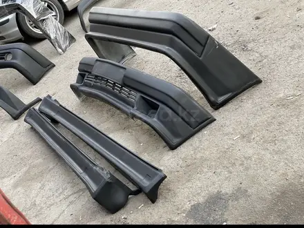 Бампер Mercedes-Benz w124 w140 w190 w202 w210 w211 w220 w219 за 34 999 тг. в Караганда – фото 4